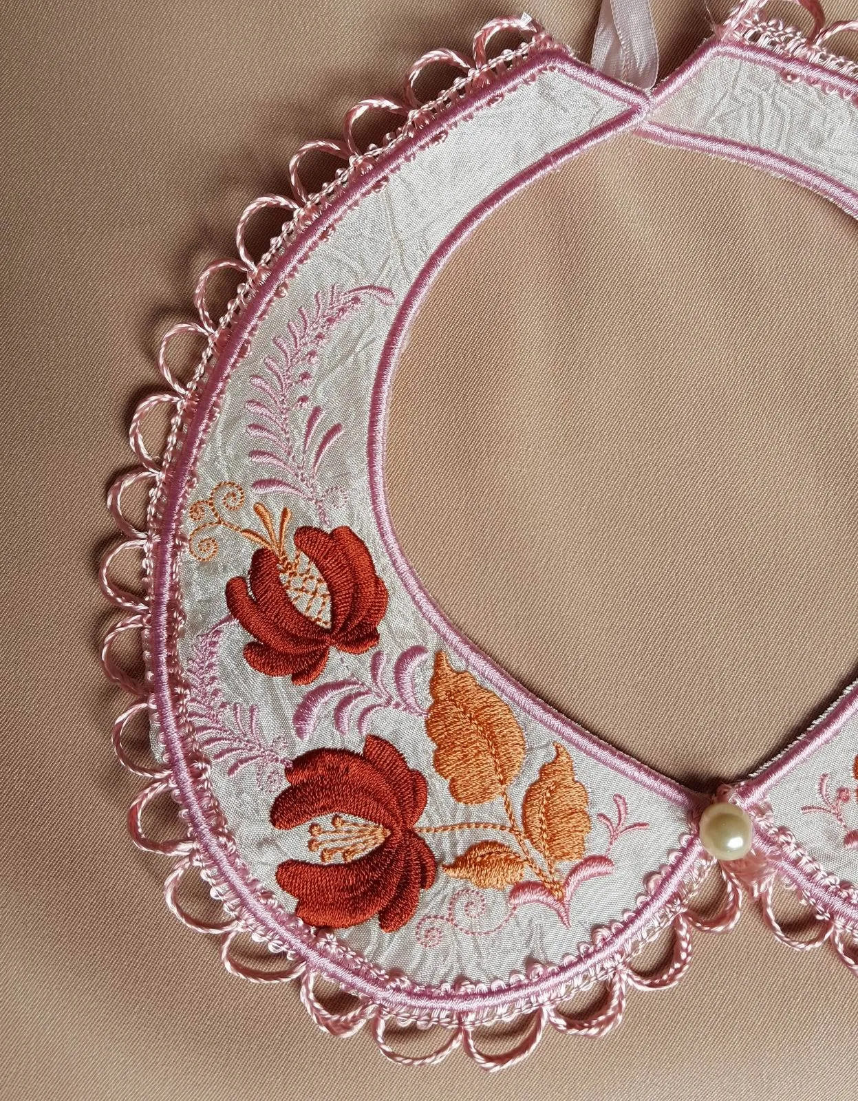 Autumn Song Peter Pan Collar
