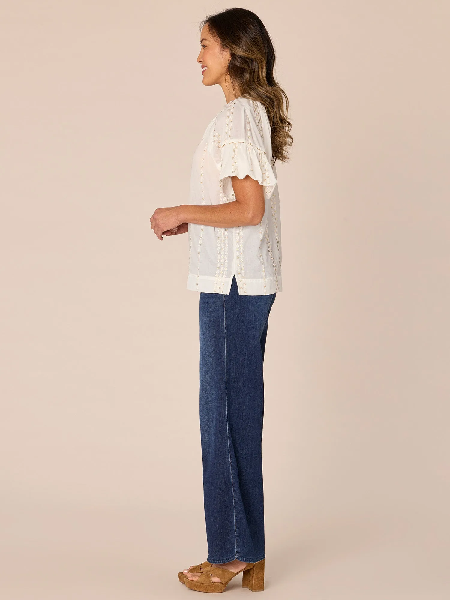 Bubble Sleeve Spliced V-Neck Embroidered Placket Petite Woven Top