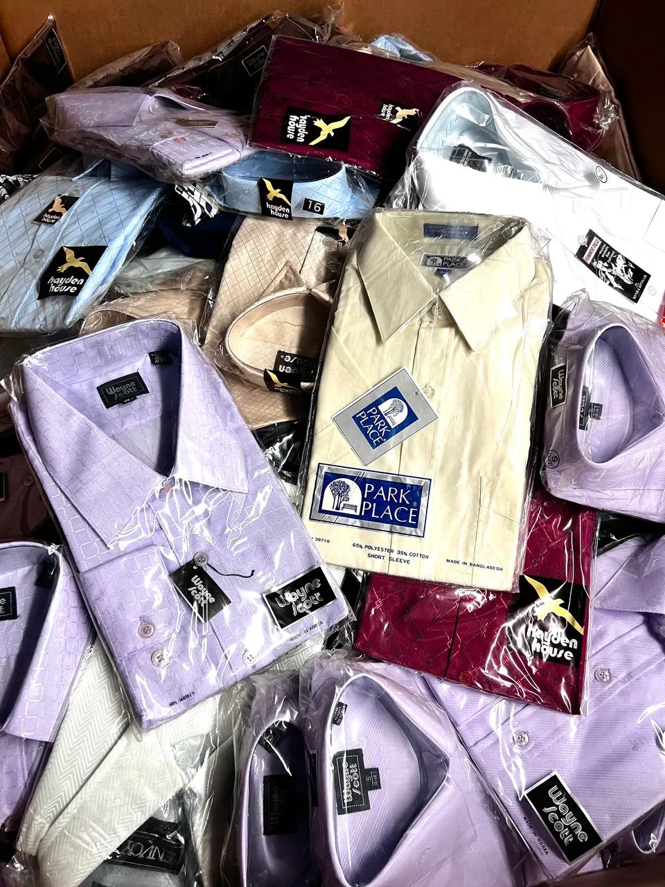 Deadstock mens 1970s-80s Shirts (30 pieces)