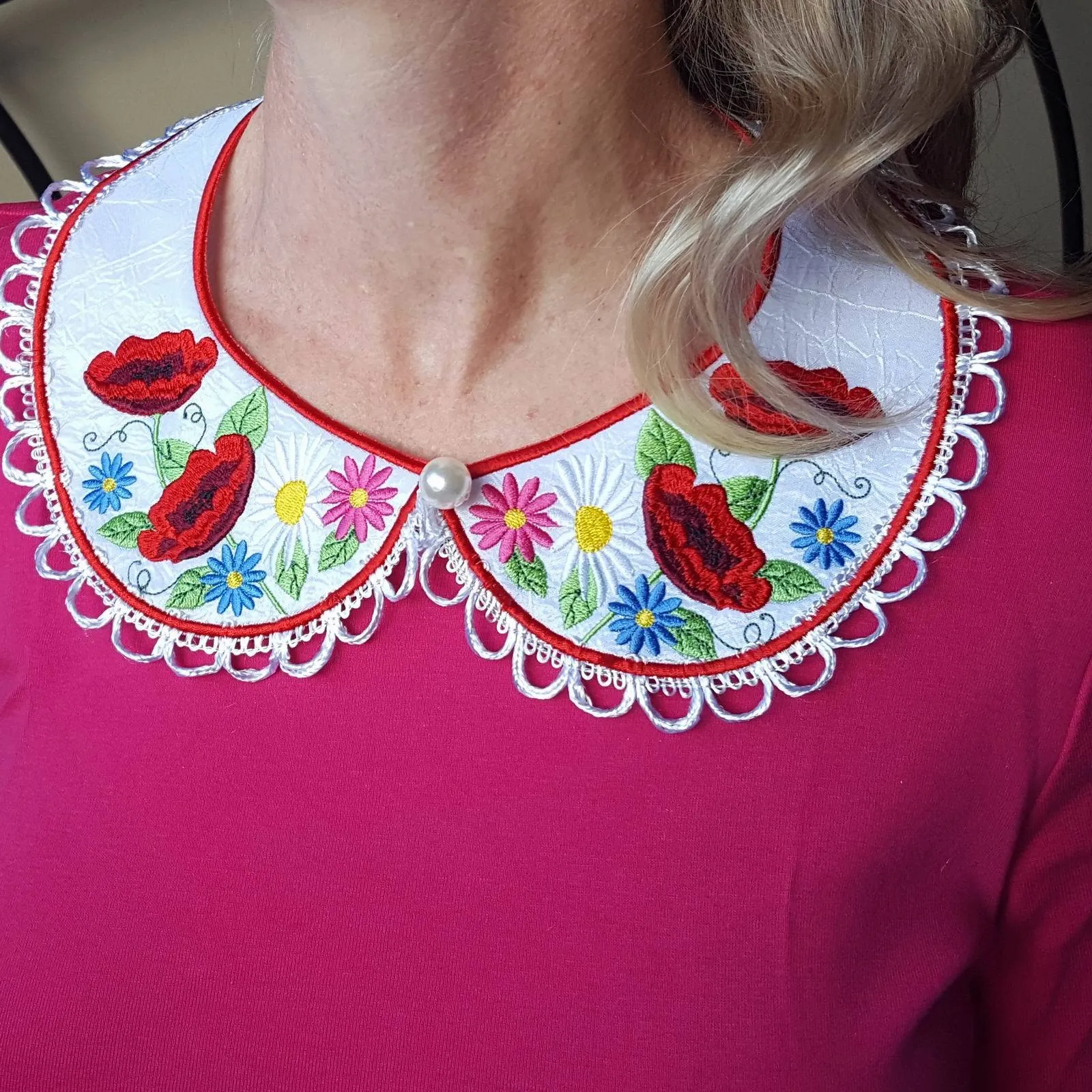 Peter Pan Poppy Collar
