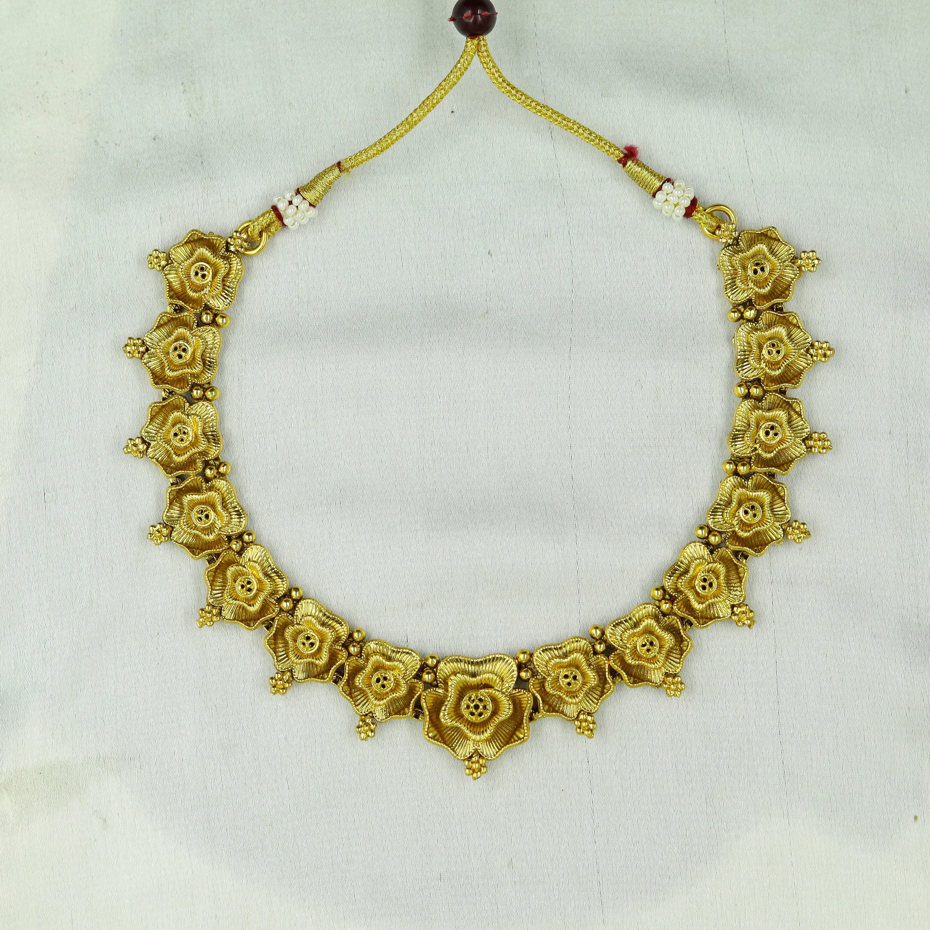 Round Neck Gold Look Necklace Set 7156-33