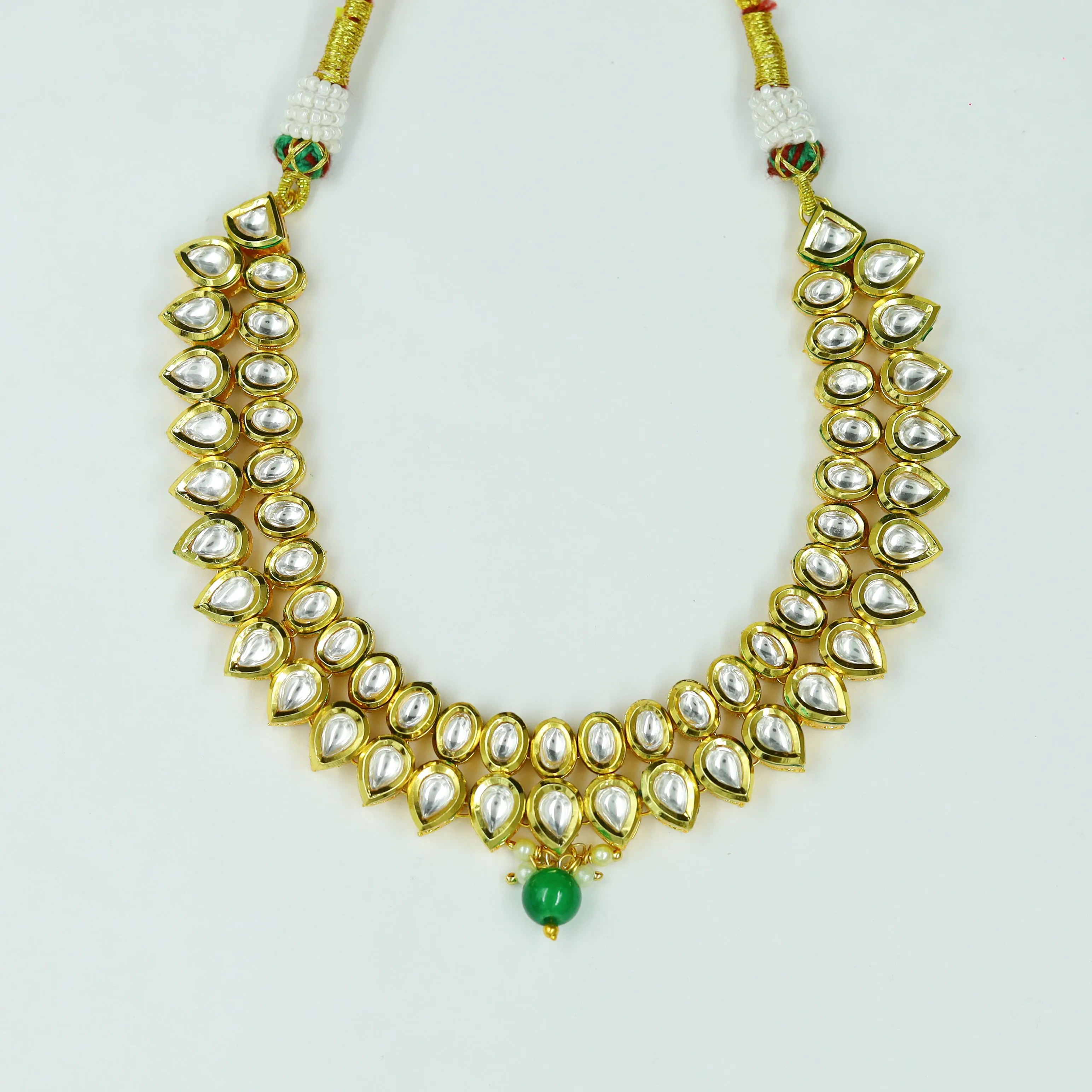 Round Neck Kundan Necklace Set 12923-31