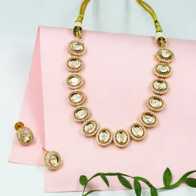 Round Neck Kundan Necklace Set 12926-31