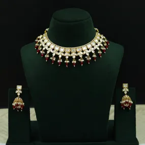 Round Neck Kundan Necklace Set 12942-31